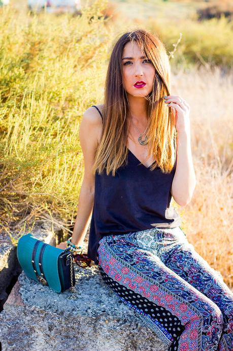 HIPPIE PRINT