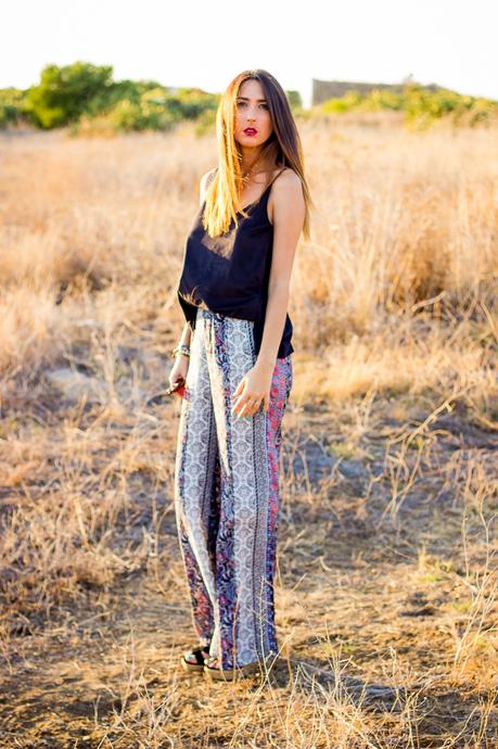 FLARE PANTS