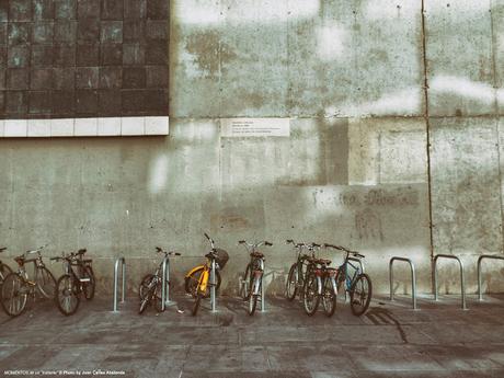 Barcelona (El Raval): Las bicicletas son para el verano