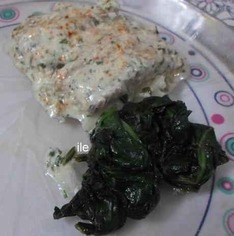 Pescado con pasta de sésamo o tahine