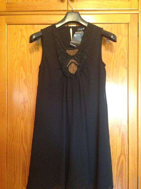 moda, blog moda, blog solo yo, solo yo, boda, vestido boda, negro, pedrería, gasa, divity, vestido negro pedreria corto, 