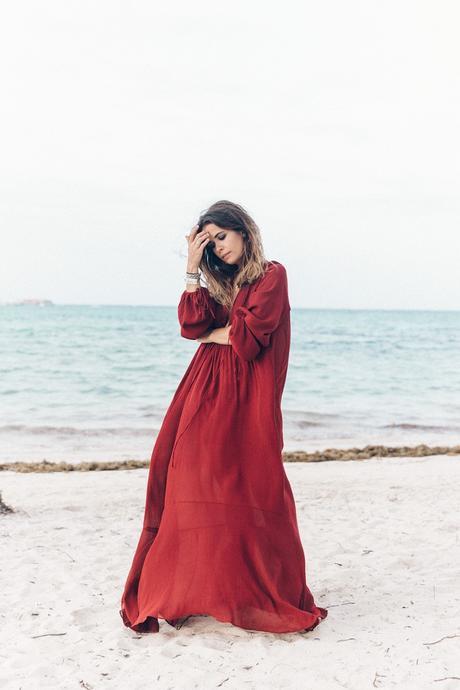 Maxi_Dress-Red-Summer-Long_Dress-Outfit-Punta_Cana-Bavaro_Beach-Outfit-Collage_On_The_Road-44