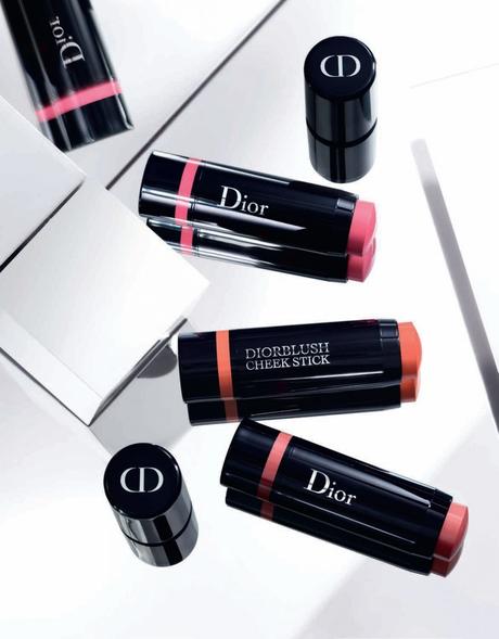 blush 799x1024 Tutorial de maquillaje Dior Cosmopolite otoño 2015 con Hanneli Mustaparta 