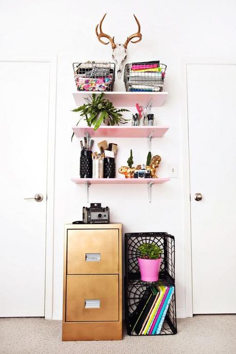 Decorar con taquillas. Una alternativa de almacenaje Archivador dorado