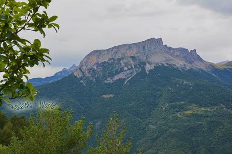 Senderismo en el valle de Escuaín: ruta de las ermitas de Tella y miradores de Revilla