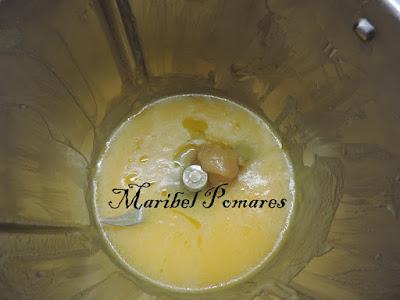 Pan integral de calabaza, semillas de amapola, linaza, girasol y pasas.