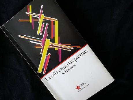 Sol Linares ataca de nuevo: Entre sillas y moscas.