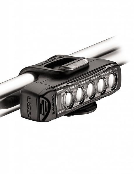 Lezyne introduce su nueva gama de luces Stripe Drive (frontal y traseras)