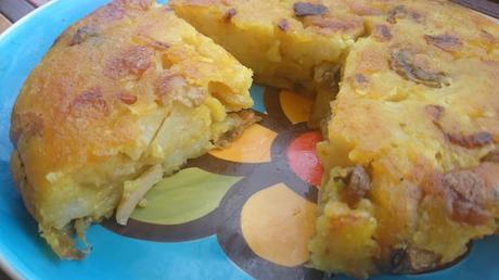 Tortilla de patatas vegana con harina de arroz