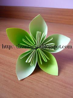 Cómo hacer flores de papel (papiroflexia)