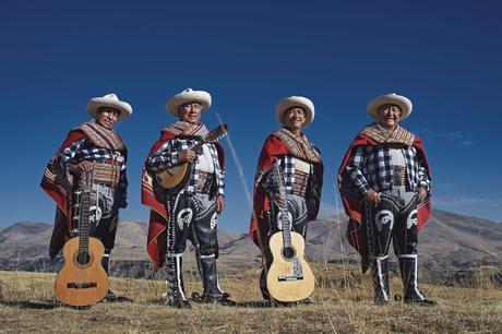 Grupo-Musical-Pancho-Gomez-Negron-Santo-Tomas-Hudbay