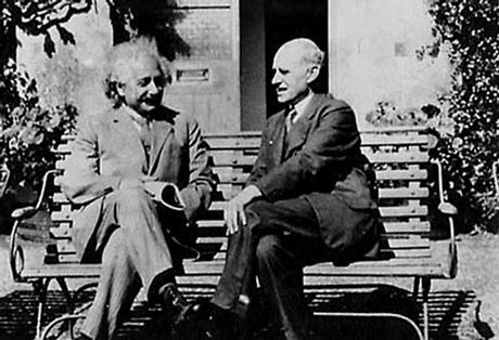 Albert Einstein y Arthur Eddington