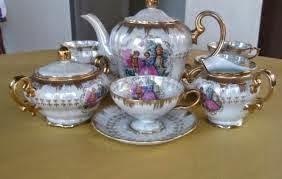 Estamos invitados a tomar el té