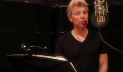 Vídeo de Jon Bon Jovi cantando una balada en mandarín
