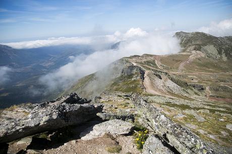 Subiendo a Pico Tres Mares