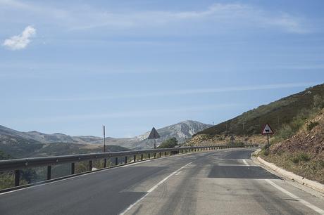 Subiendo a Pico Tres Mares