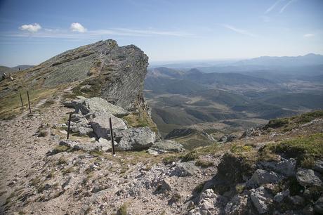 Subiendo a Pico Tres Mares