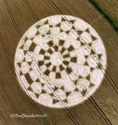 Impresionante crop circle reportado en Wiltshire, Reino Unido DJI003891