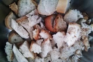 PUDIN DE PAN, GALLETAS Y CARAMELO AL MICROONDAS