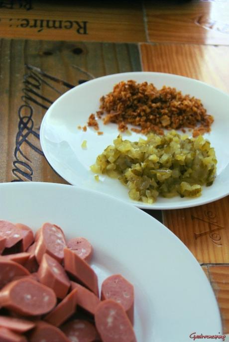 Salchipapas