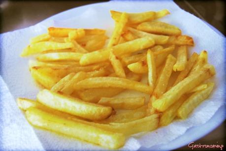 Salchipapas