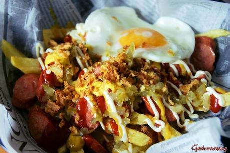 Salchipapas