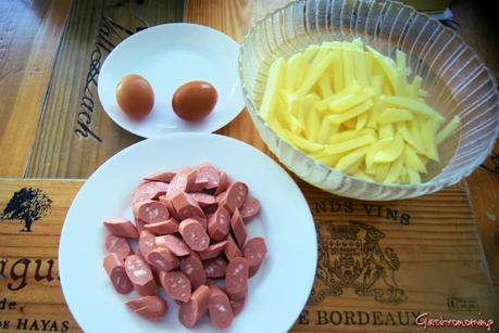 Salchipapas