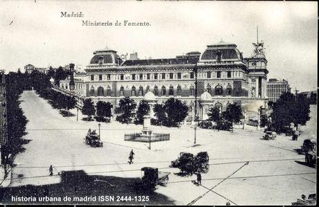 Estampas. Madrid pueblo: Un monumento, y el de Claudio Moyano