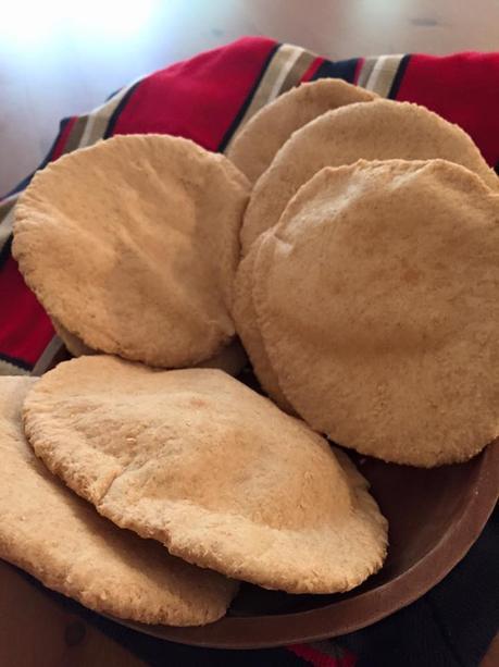 Pan pita integral, receta chilena 11896113_10153626371567318_6900321103276408723_n