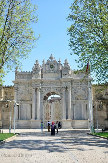 Palacio de Dolmabahçe cerrado a cal y canto los lunes