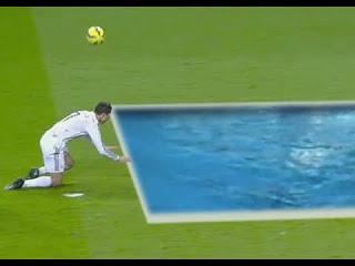 CON EL REGLAMENTO EN LA MANO