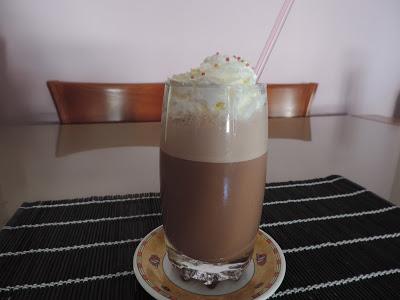 BATIDO DE CHOCOLATE