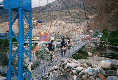Ruedas Nómadas: una labor social encima de la bicicleta