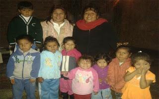Importante: NIÑOS DEL PRONOEI DE PUENTE TABLA RECIBEN AYUDA…