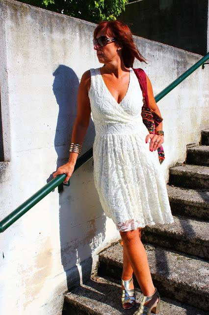 MIS LOOKS - VESTIDO BLANCO DE ENCAJE