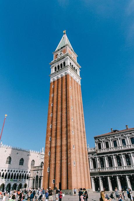 Venezia-Striped_Dress-Off_The_Shoulders-Collage_On_The_Road-Chloe_Bag-Outfit-8