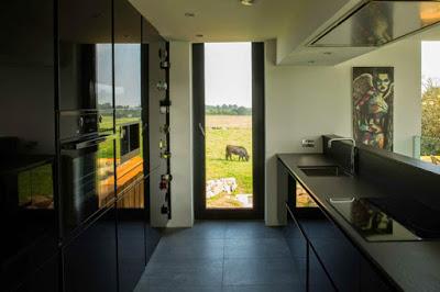 Vivienda de Campo, en Estilo Minimalista en Irlanda