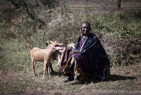 Una mujer masái en Tanzania. Foto: Daniel Losada. 