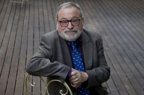 Fotografía de Fernando Savater para un artículo de La Vanguardia sobre el 11-S, También se realizó una entrevista para La Contra a finales del año 2012.