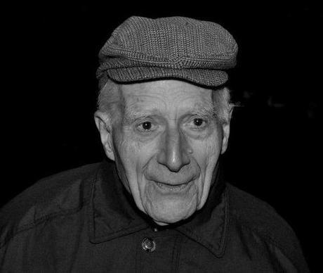 Padre Aldunate. En la dictadura no bastaba rezar ni ser cura obrero. Myriam Carmen Pinto.