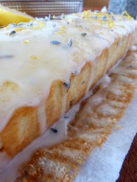 budín de limón y lavanda | perfumado por doquier