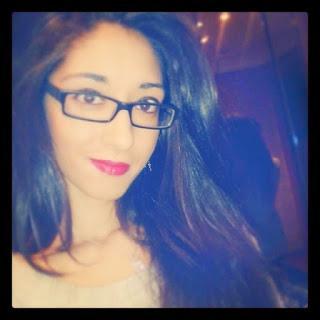 Reseña: Bajo la Luna del Amazonas de Lydia Alfaro - 2ª Lectura Conjunta Iniciativa Cadena Comentarios.