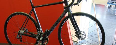 Cervélo R3 Disc, un modelo de carretera para carreras que se suma a las opciones con frenos de disco Cervélo R3 Disc, un modelo de carretera para carreras que se suma a las opciones con frenos de disco