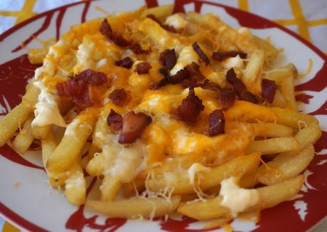 La mejor Bacon Cheese fries - Patatas fritas estilo Foster´s Hollywood