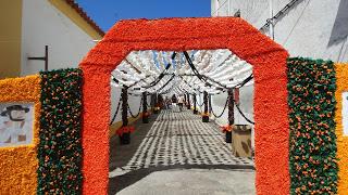 FESTAS DO POVO DE CAMPO MAIOR, EL ARTE DE PAPELhttp://blo...