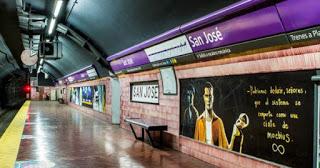 Por subte más tarde, la Defensoría junta firmas