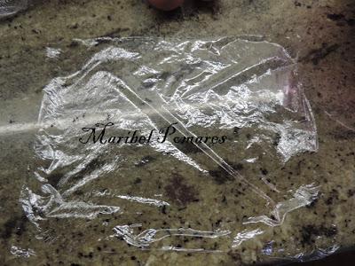 Salmón con patatas y salsa de champiñon con queso.