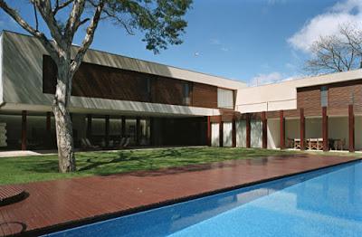 Residencia Minimalista en San Pablo