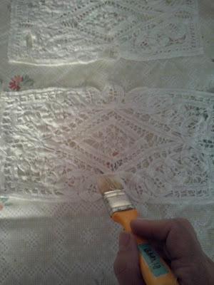 ♥ ♥ ♥ CESTA HECHA CON TAPETITOS DE HILO