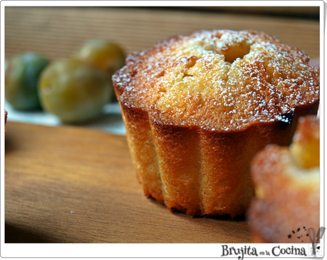 Pastelitos de almendra y ciruela